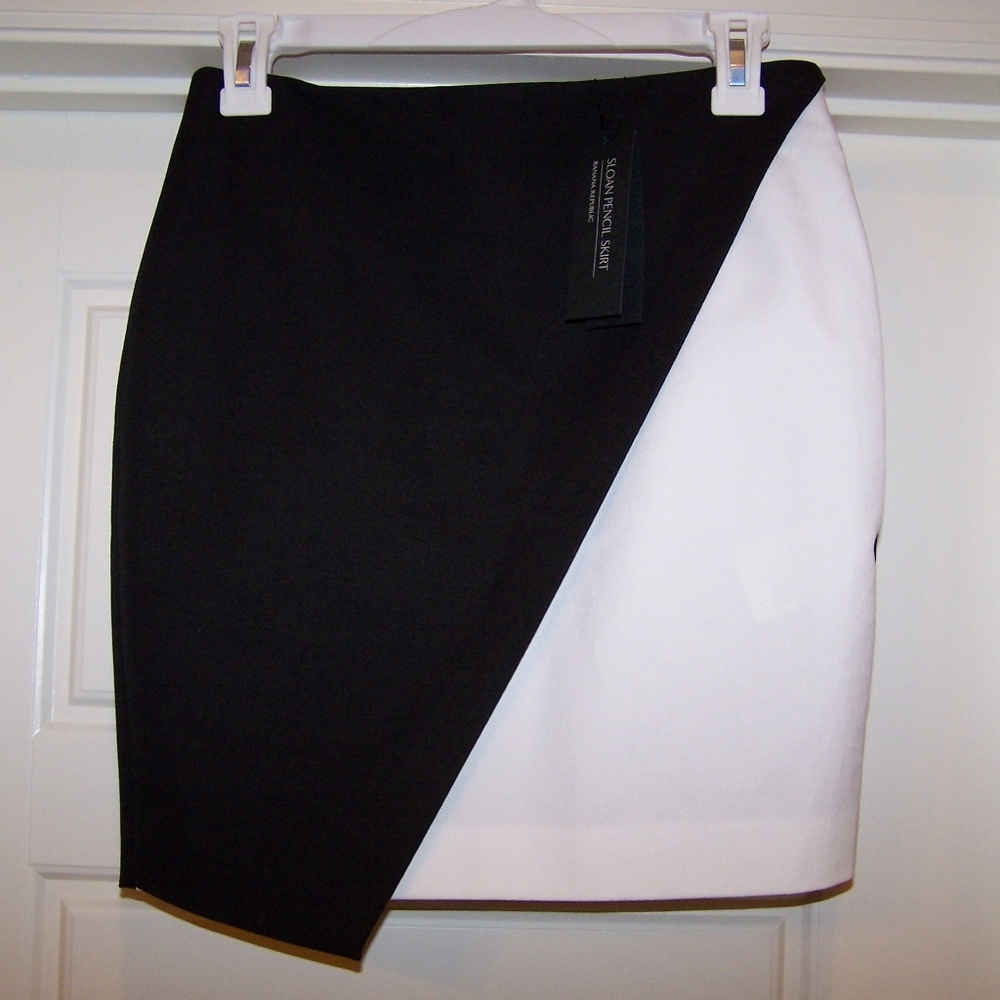 NWT Banana Republic Asymmetrical Sloan Pencil Skirt